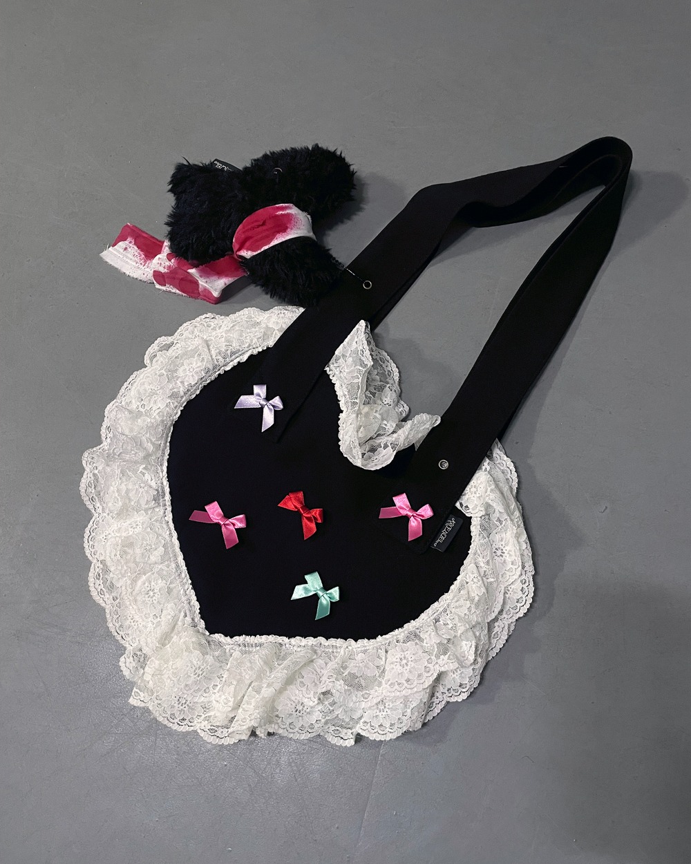 Ribbons in Heart purse