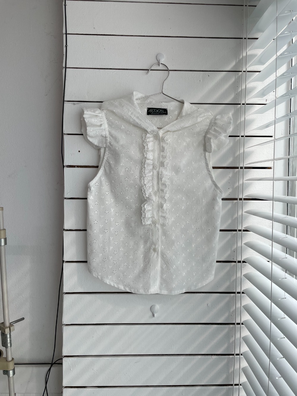 Angel hedore blouse